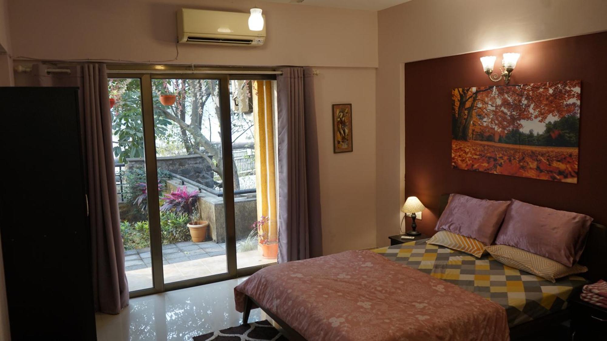 Portofino Treehouse Apartment Lavasa Bagian luar foto